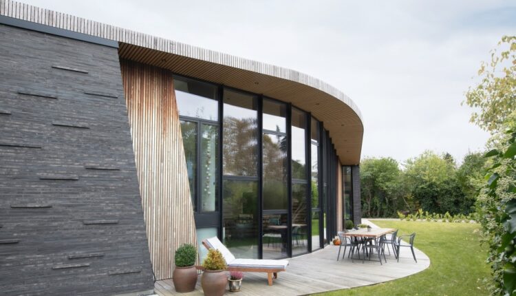 Дом Бумеранг с уникальным архитектурным дизайном