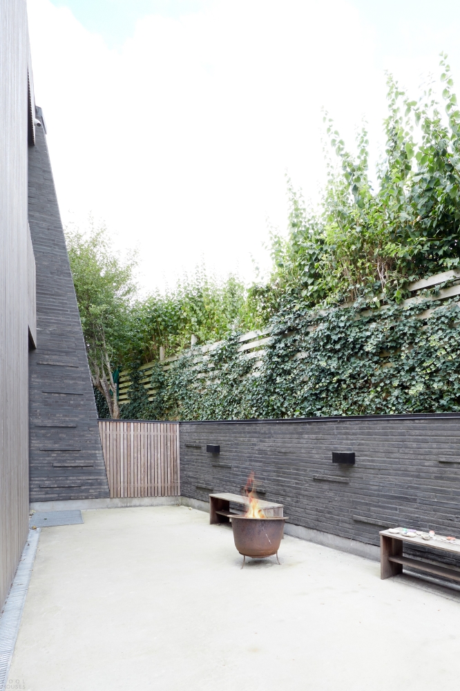 Дом Бумеранг с уникальным архитектурным дизайном