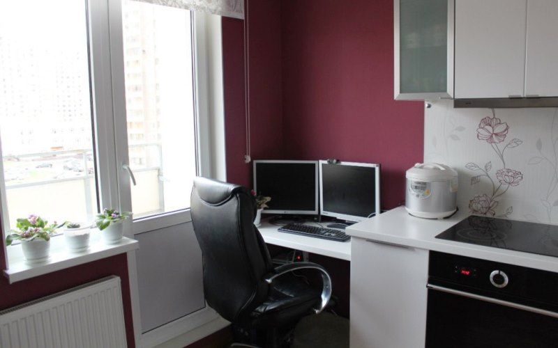 Где на кухне разместить компьютер — выбираем место для работы (+25 фото)