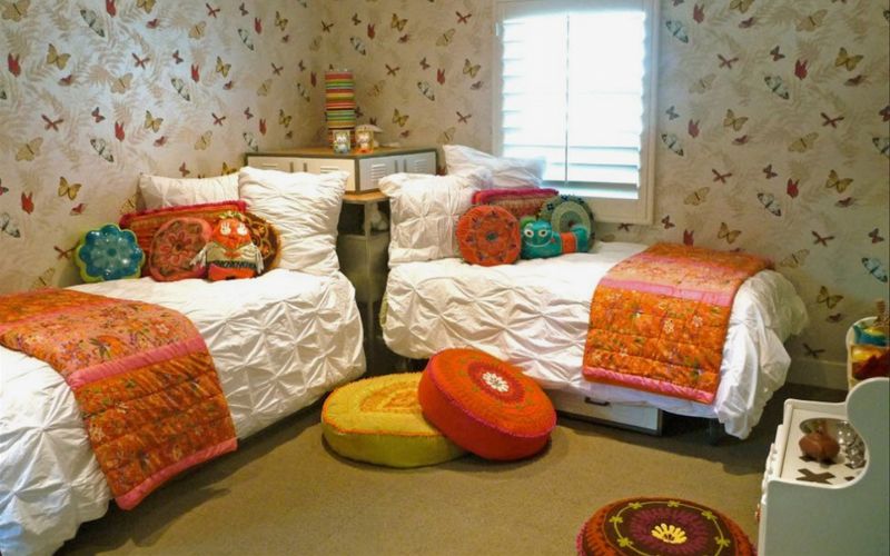 Как разместить две отдельные кровати в детской комнате (+40 фотоидей)