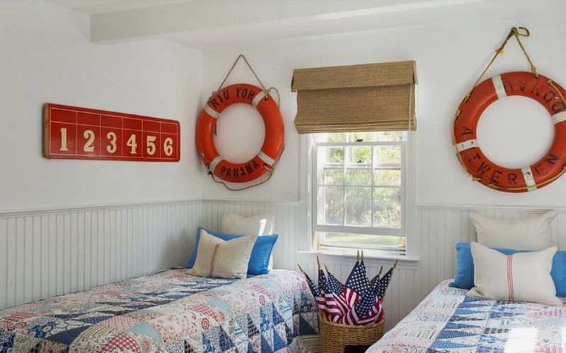 Как разместить две отдельные кровати в детской комнате (+40 фотоидей)