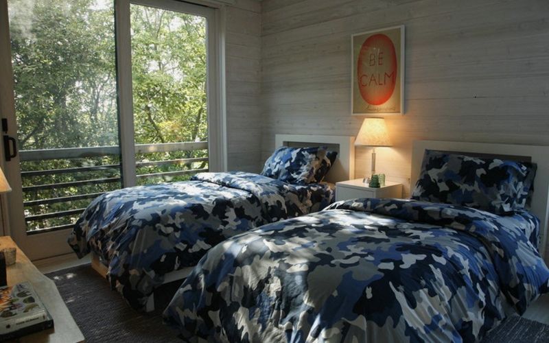 Как разместить две отдельные кровати в детской комнате (+40 фотоидей)