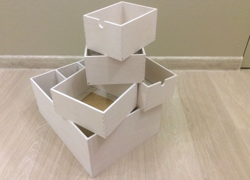 Как сделать стильный мини-комод для мелочей, перекрасив очередной предмет от ИКЕА?