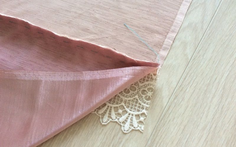 Как сшить покрывало на односпальную кровать своими руками из портьерной ткани