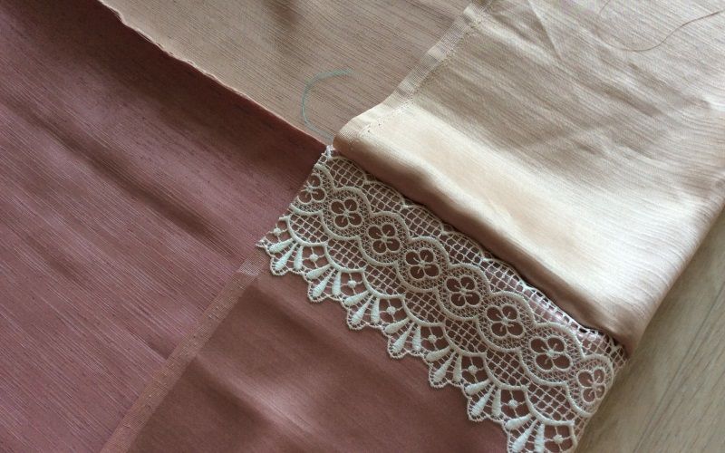 Как сшить покрывало на односпальную кровать своими руками из портьерной ткани