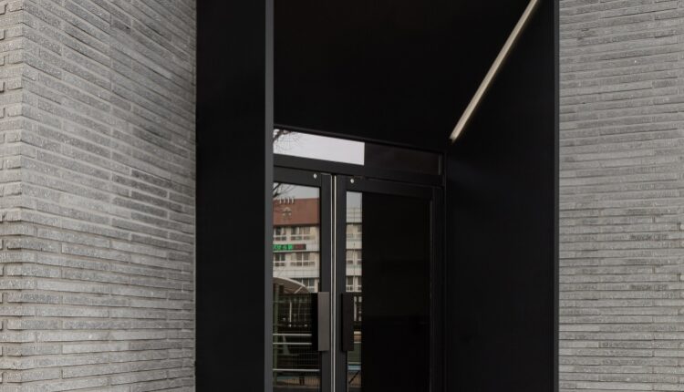 Новое офисное здание южнокорейской компании DMIL